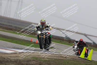 media/Nov-29-2025-TrackDaz (Sat) [[10ae2d9bce]]/A Group/Session 4 (Wheelie Bump)/